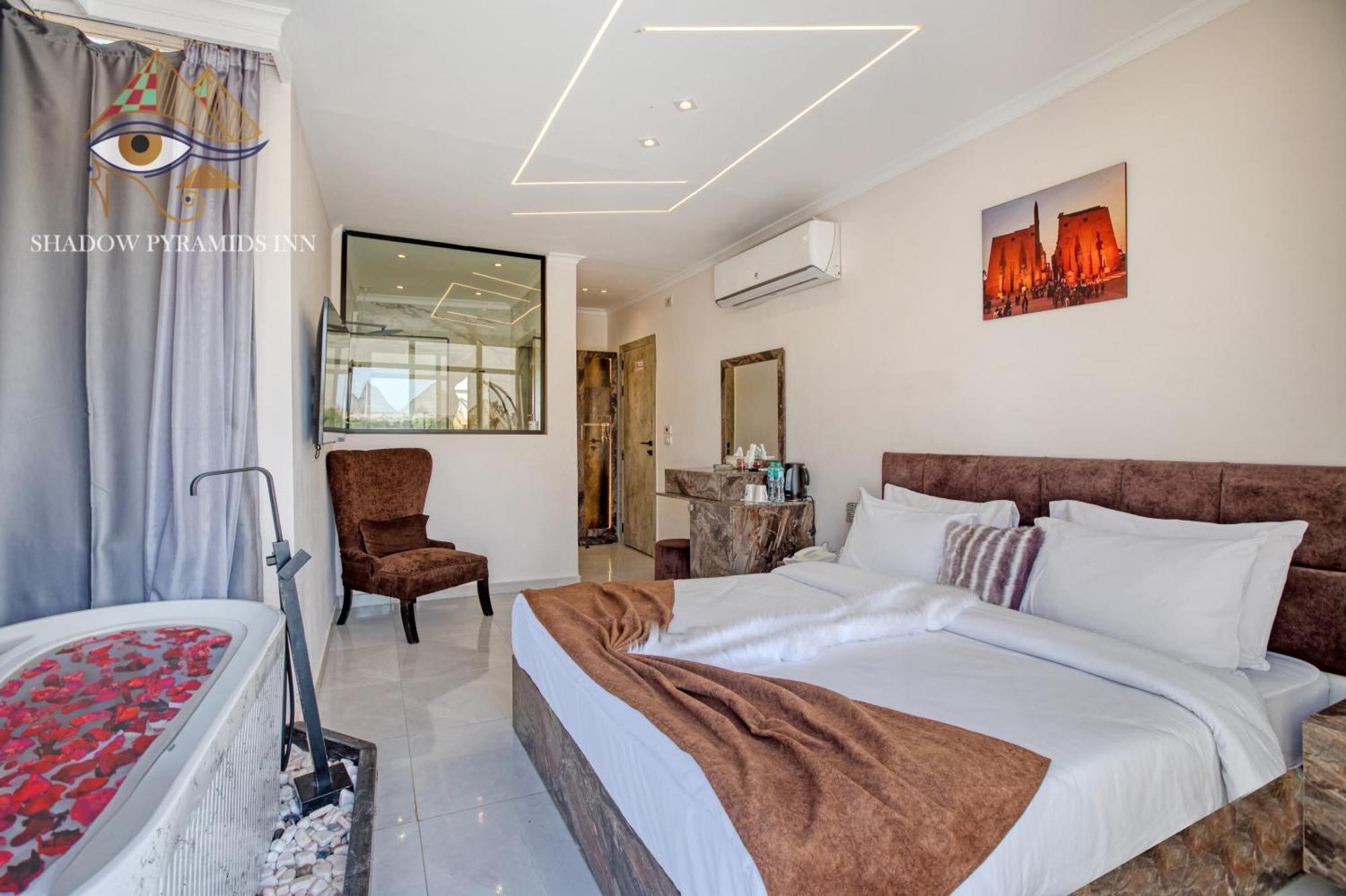 Shadow Pyramids Suites And Jacuzzi Kafret el-Gabal 外观 照片