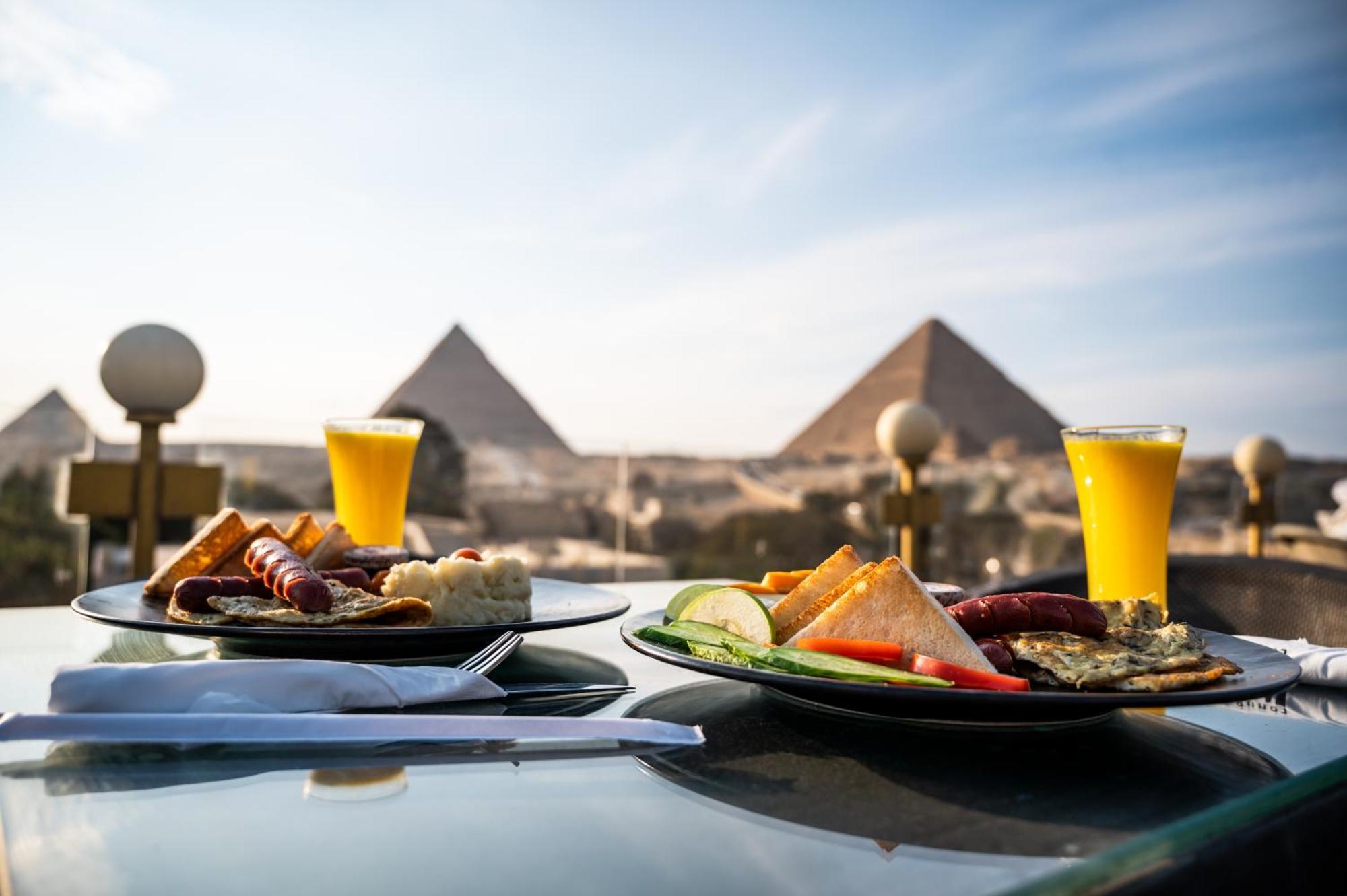 Shadow Pyramids Suites And Jacuzzi Kafret el-Gabal 外观 照片
